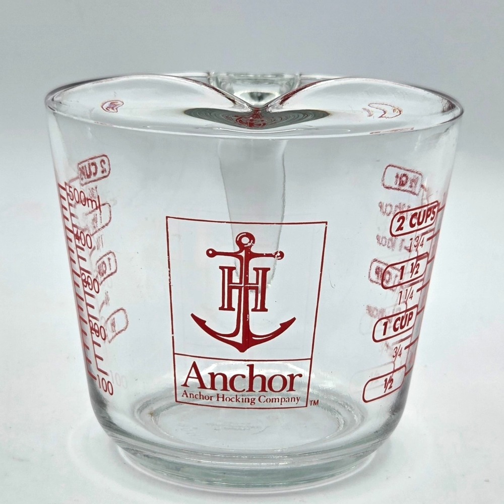 Anchor Hocking 2 Cup 1 Pint 16 oz Measuring Cup Pitcher Glass Red Lettering VTG